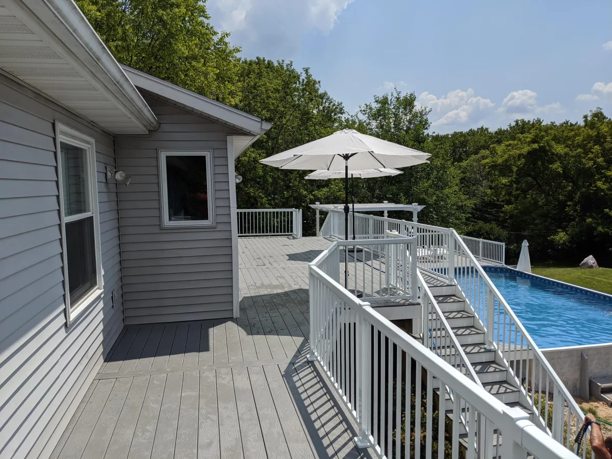 Composite Deck & Railing